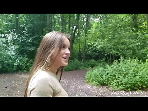 ❤️ Ek het vir Evelina voorgestel dat ons in 'n publieke plek naai! Sy het ja gesê. Toe genaai ek haar in die gat en kom in haar mond. Toe vis sy haarself. ❤️ Harde pornografie op af.appassistance.ru ﹏